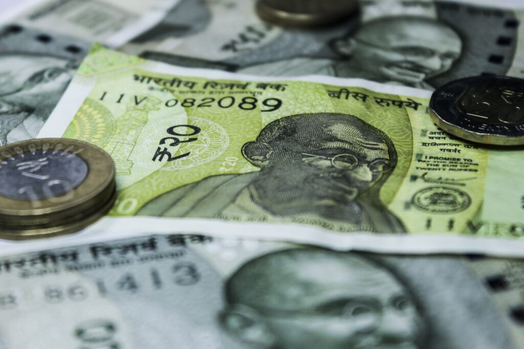 Ultra rich families AI investments 2026 — Ultra rich families AI investments 2026 में बढ़ा बड़ा असर